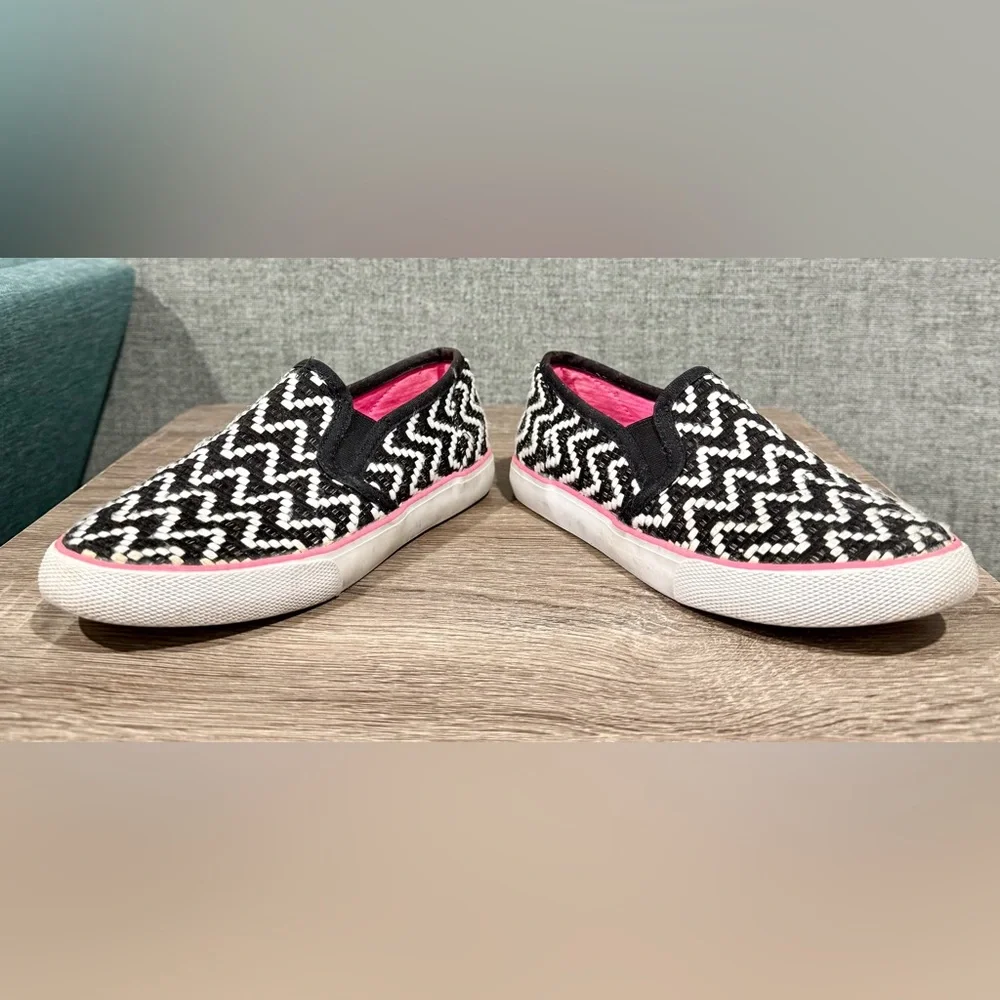Girls Cat & Jack slip on embroidered shoes. Gently used, overall good condition.
